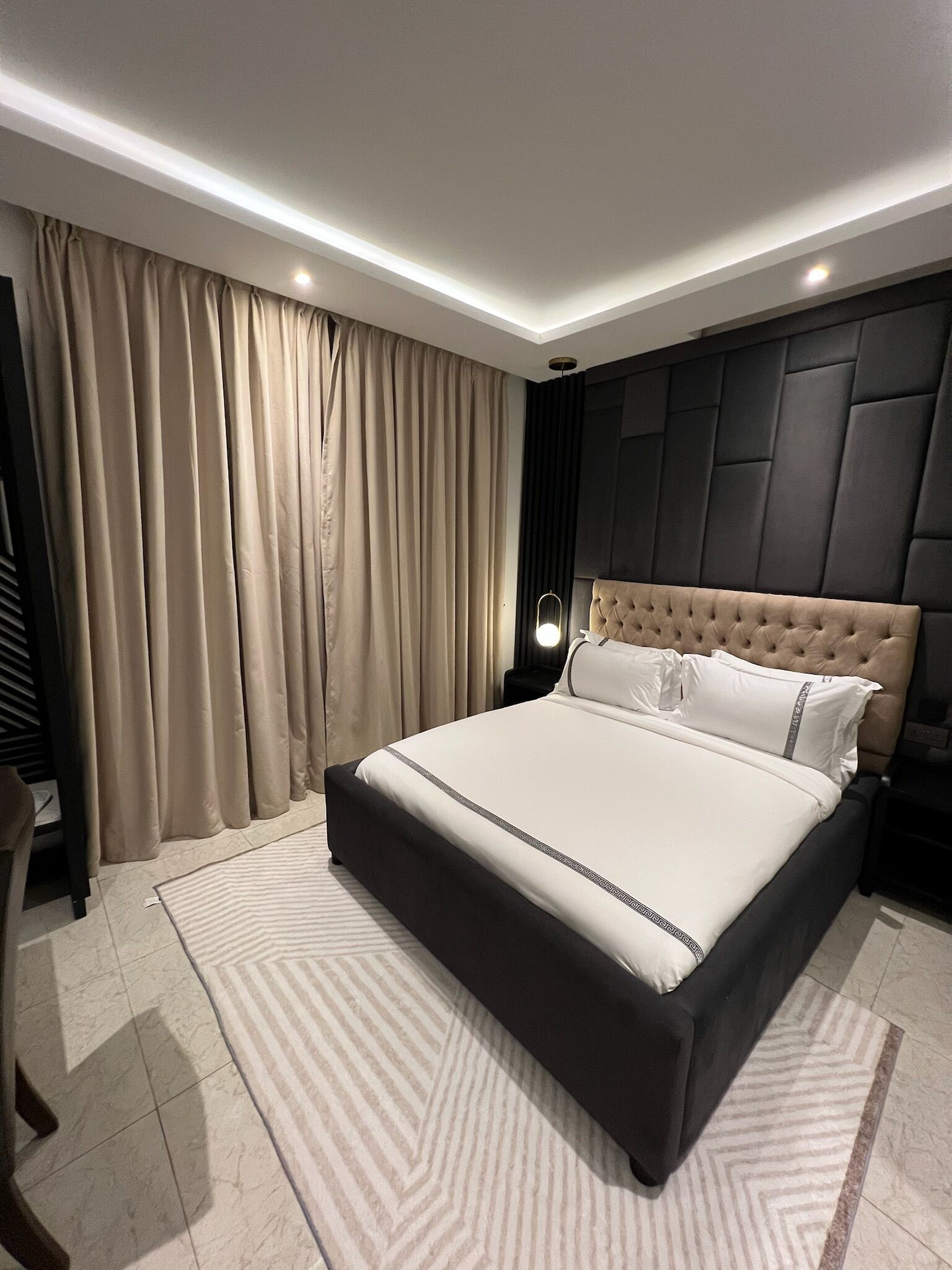 Deluxe Double Room | Desk, laptop workspace, free WiFi