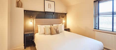 2 間睡房、熨斗/熨衫板、Wi-Fi、床單