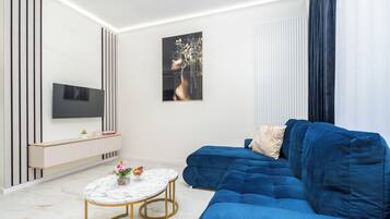 Classic-Apartment, Balkon | Wohnbereich