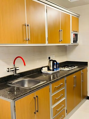 Private kitchen - zahrat al bahia serviced apartments (Nejran)