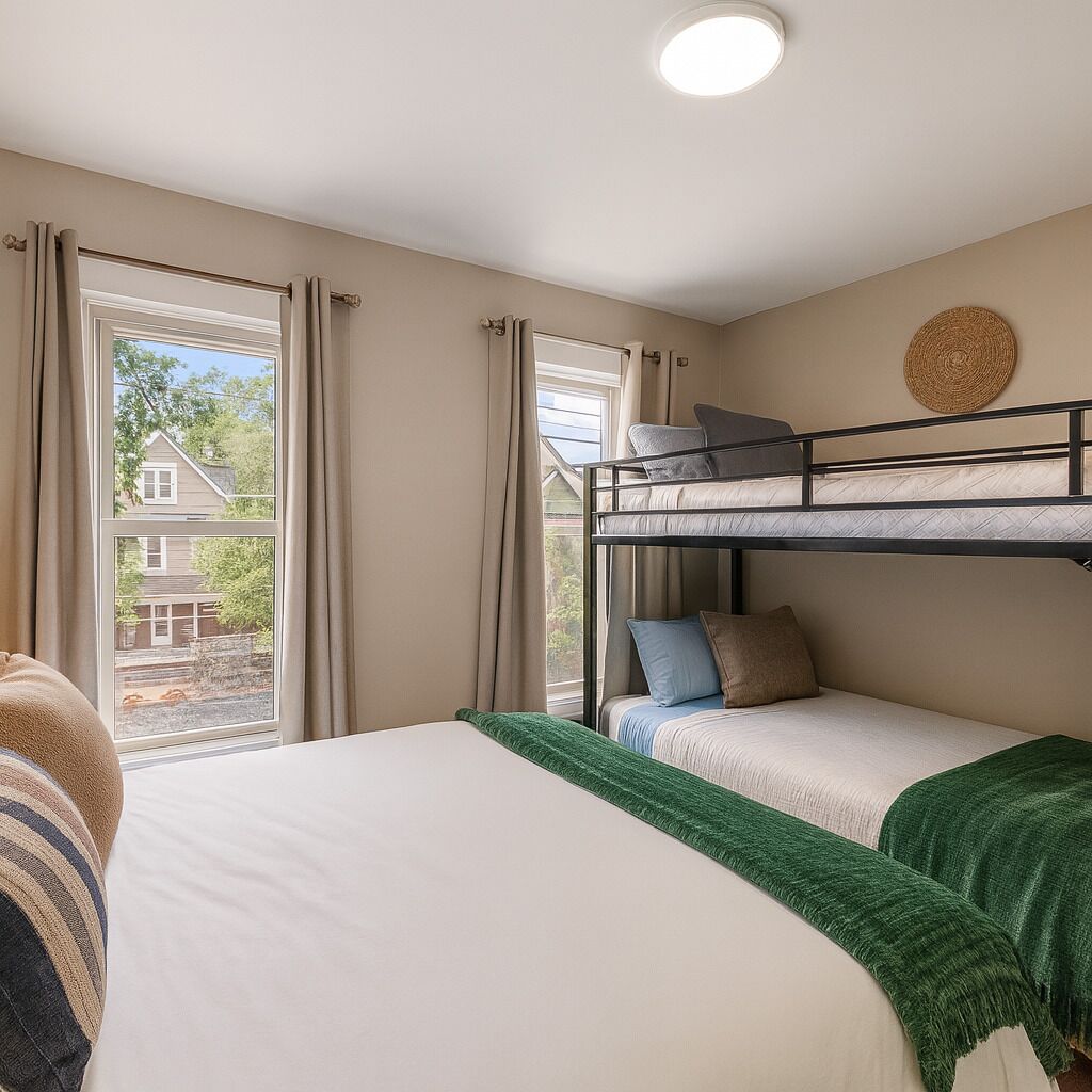 3 多间卧室、办公桌、熨斗/熨衣板、免费 WiFi