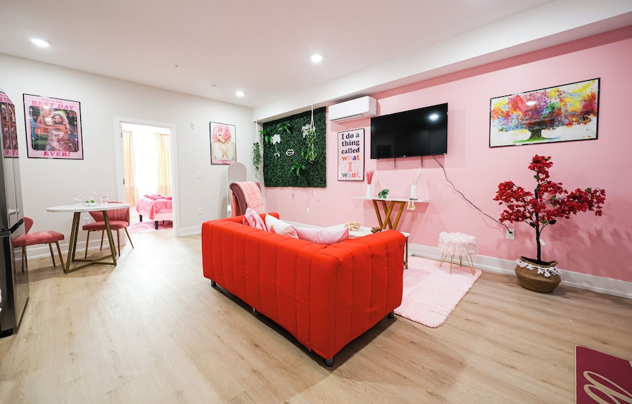 Pink Paradise Barbie Themed Bliss. - Philadelphie, PA
