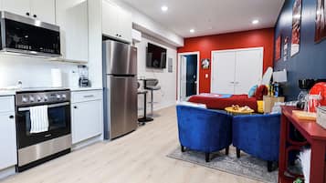 1 bedroom, desk, iron/ironing board, free WiFi