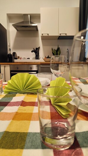 Ofen, Herdplatte, Geschirrspüler