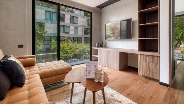 Apartment, 2 Queen Beds, Balcony, City View (Piso Roma 2) | Living area