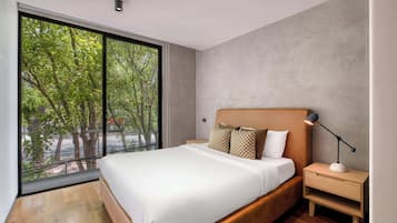 Apartment, 2 Queen Beds, Balcony, City View (Piso Roma 2) | 2 bedrooms, individually decorated, individually furnished