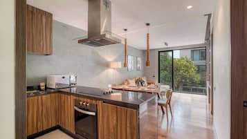 Apartment, 2 Queen Beds, Balcony, City View (Piso Roma 2) | Private kitchen