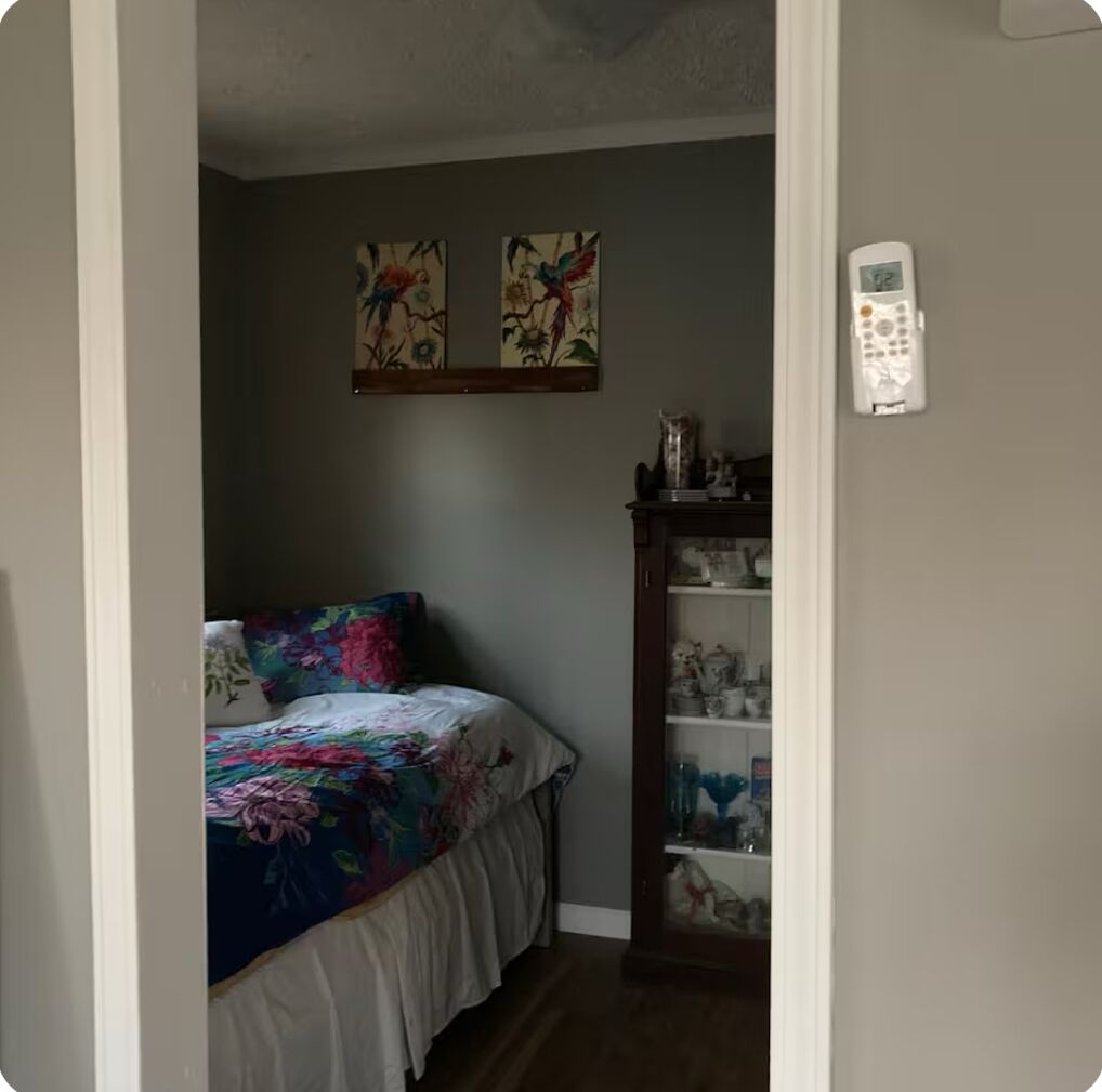 2 makuuhuonetta, silitysrauta/-lauta, Wi-Fi, vuodevaatteet