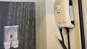 Kamer, 1 slaapkamer, roken | Badkamer