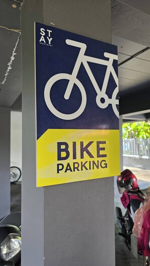 Room, 1 Bedroom, Smoking | Property grounds