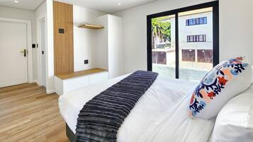 Classic Double Room, Non Smoking, Private Bathroom