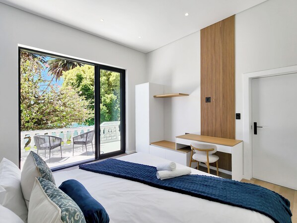 Phòng đôi hoặc 2 giường đơn Deluxe, không hút thuốc, phòng tắm riêng | Truy cập Internet không dây miễn phí