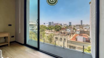 Appartement, 1 trÚs grand lit et 1 canapé-lit, balcon, vue ville (Piso Roma 7) | Vue de la chambre