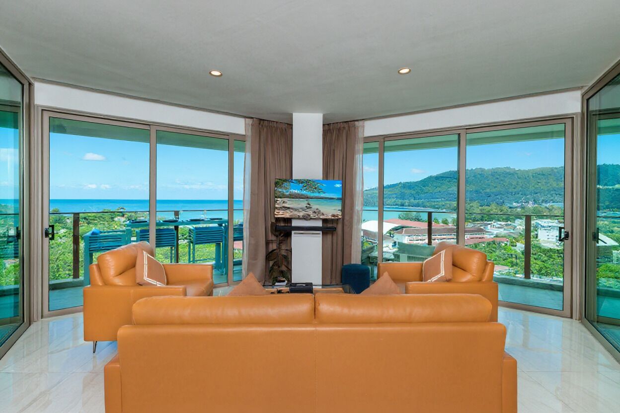 Kondominium, 2 kamar tidur, balkon, pemandangan kota | Ruang keluarga | Buku