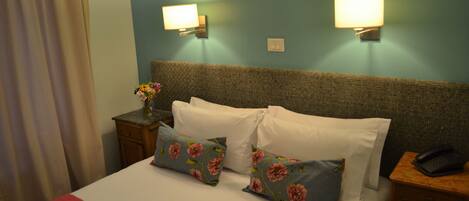 1 chambre, bureau, lit parapluie, Wi-Fi gratuit