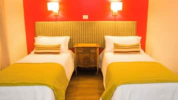 Desk, travel crib, free WiFi, bed sheets