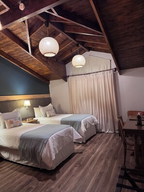 1 chambre, bureau, lit parapluie, Wi-Fi gratuit