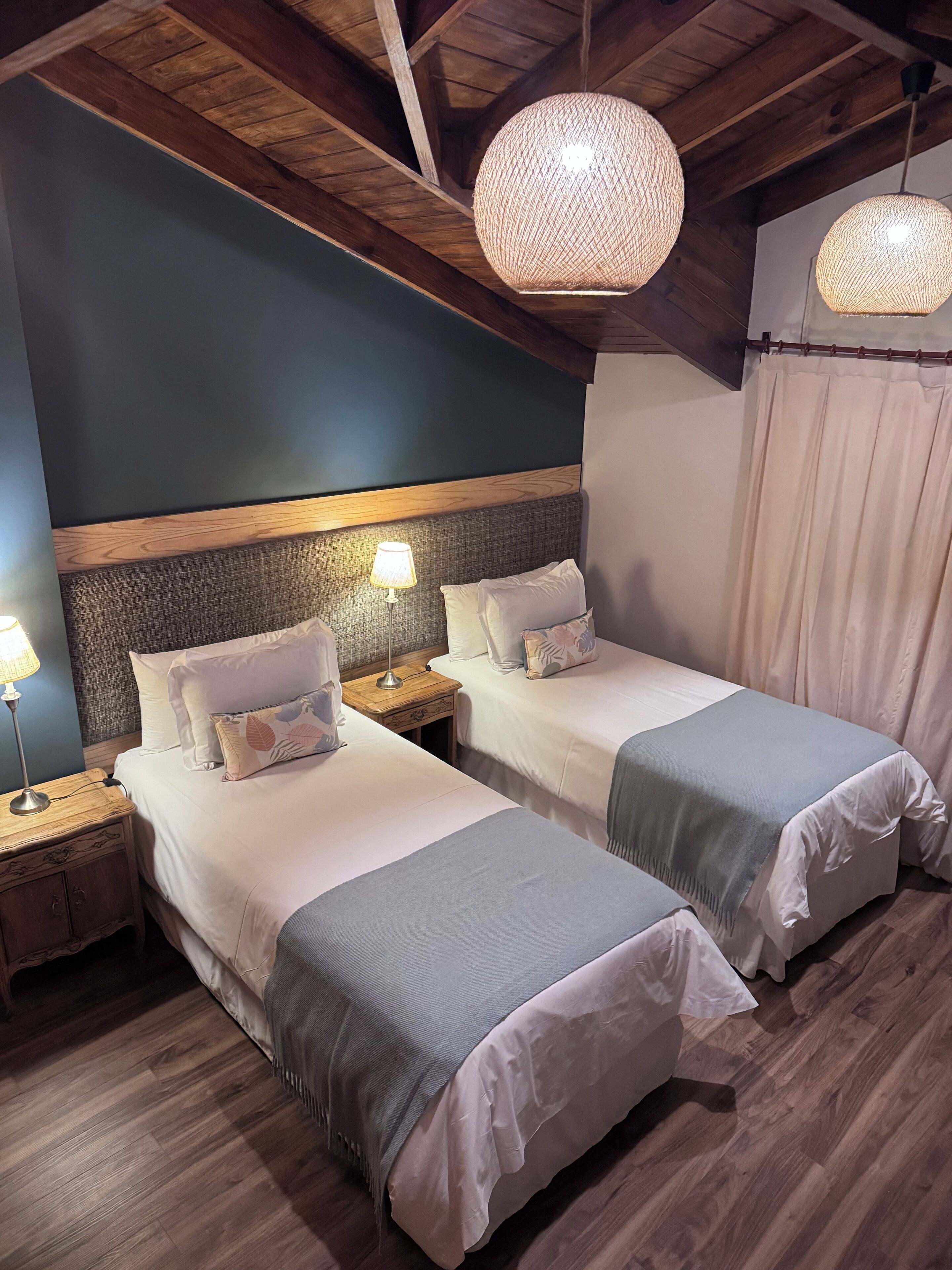 1 habitación, escritorio, cuna de viaje y wifi gratis 