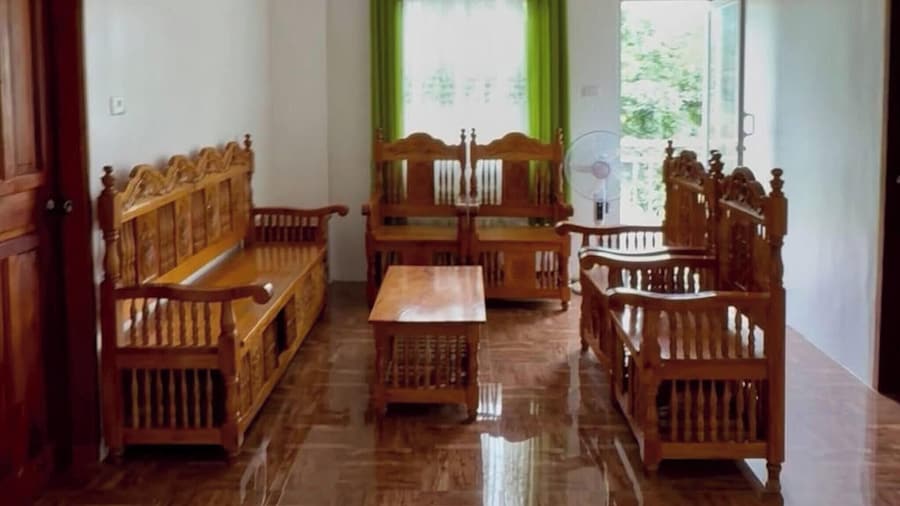 The Meadow View House