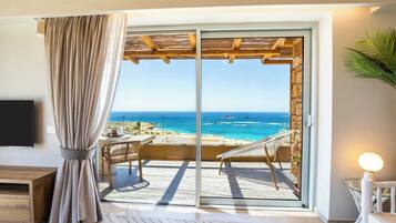 Vila, pemandangan laut | Ruang keluarga | Smart TV 32-inci dengan saluran TV satelit dan Netflix