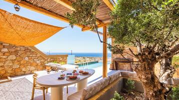 Tempat makan outdoor