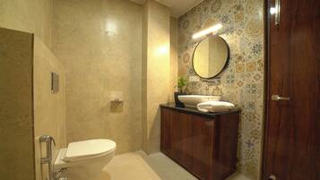 Deluxe Double Room | Bilik Mandi | Tisu tandas