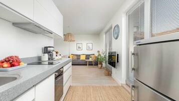 Kühlschrank, Ofen, Herdplatte, Geschirrspüler