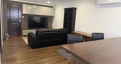 Room-self-contained Studio