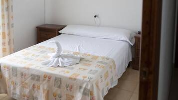 Standard Room, 1 Queen Bed, Balcony, City View