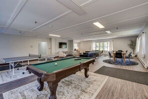 غرفة الألعاب