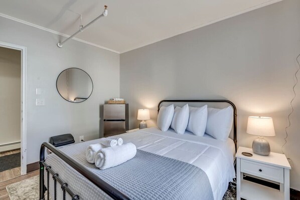 1 bedroom, free WiFi, bed sheets