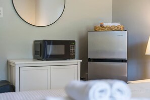 Interior - The Pine Street Inn - Room 1 (Watertown)