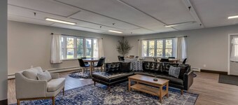 The Pine Street Inn - Room 2