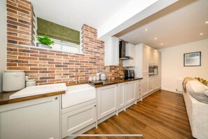 Fridge, microwave, oven, electric kettle - Luxury Cottage Settle (Settle)