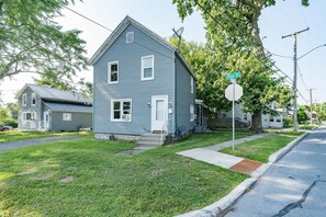 Exterior - Upper Apartment on Pine Street (Watertown)