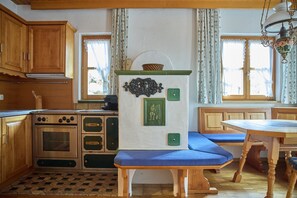 Fridge, oven, dishwasher, coffee/tea maker - 1313 Alt Montafon Apartment 13 (Gaschurn)