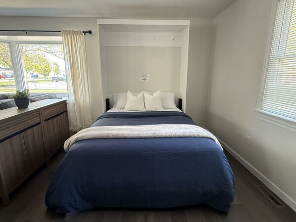 2 habitaciones, tabla de planchar con plancha y wifi gratis 
