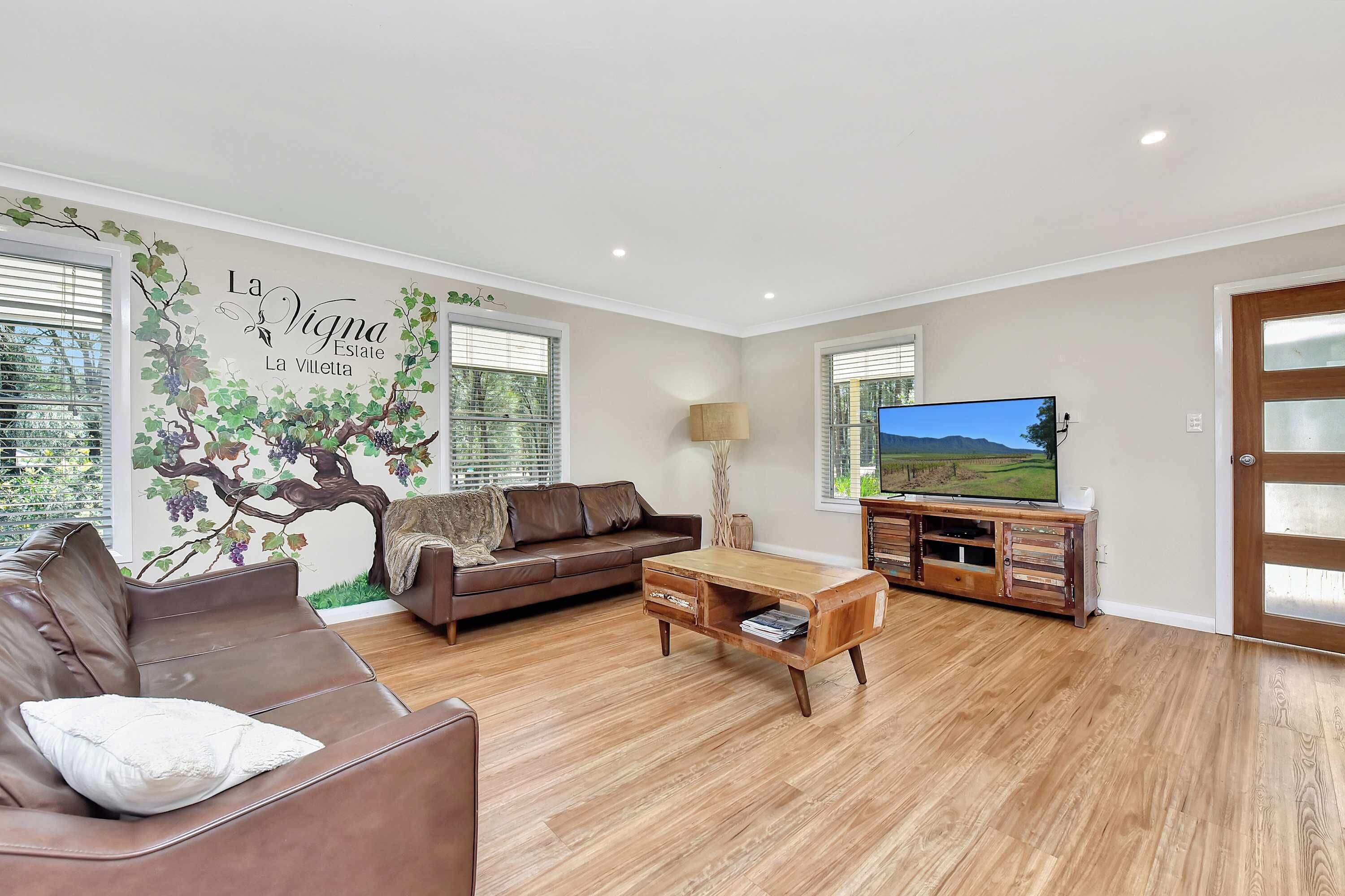 تلفزيون، مدفأة