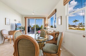 Dining - Summer Deal Kona Ocean View Villa with Pool Hot Tub and Beach Gear (Kailua-Kona)