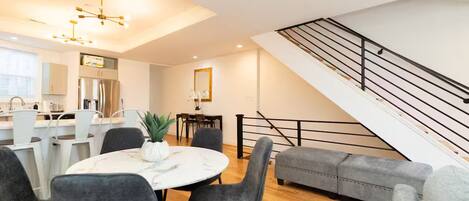 تناول الطعام