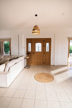 Interior - Casa Alba - 3 Bedroom XXL Boho Villa with private pool (Pegeia)