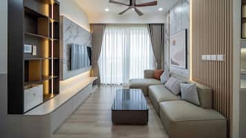 Kaupunkihuoneisto, 2 makuuhuonetta, parveke, kaupunkinäköala | Allergiatestatut vuodevaatteet, minibaari, työpöytä