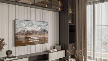 Ropa de cama hipoalergénica, minibar y escritorio