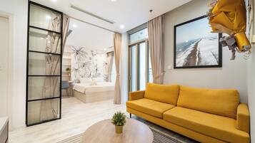 Business Apartment, Balcony, City View | Desk, laptop workspace, free WiFi