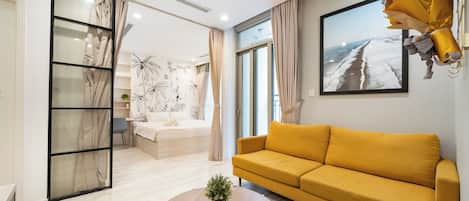 Business Apartment, Balcony, City View | Desk, laptop workspace, free WiFi