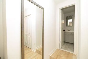 Interior - Modern 2BR Victorian Retreat in Washington DC (Washington)