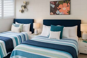 2 bedrooms, iron/ironing board, WiFi, bed sheets - Strand Stay | Steps to Waterpark & Beachfront (North Ward)