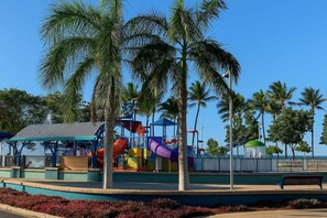 Children’s area - Strand Stay | Steps to Waterpark & Beachfront (North Ward)
