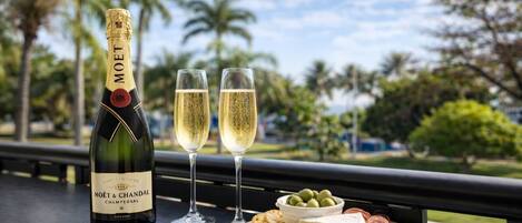 Bar (in der Unterkunft)