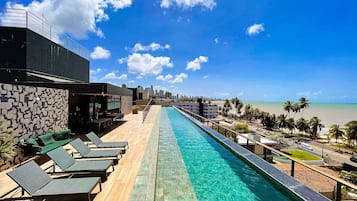 Departamento clásico | Alberca | Alberca al aire libre